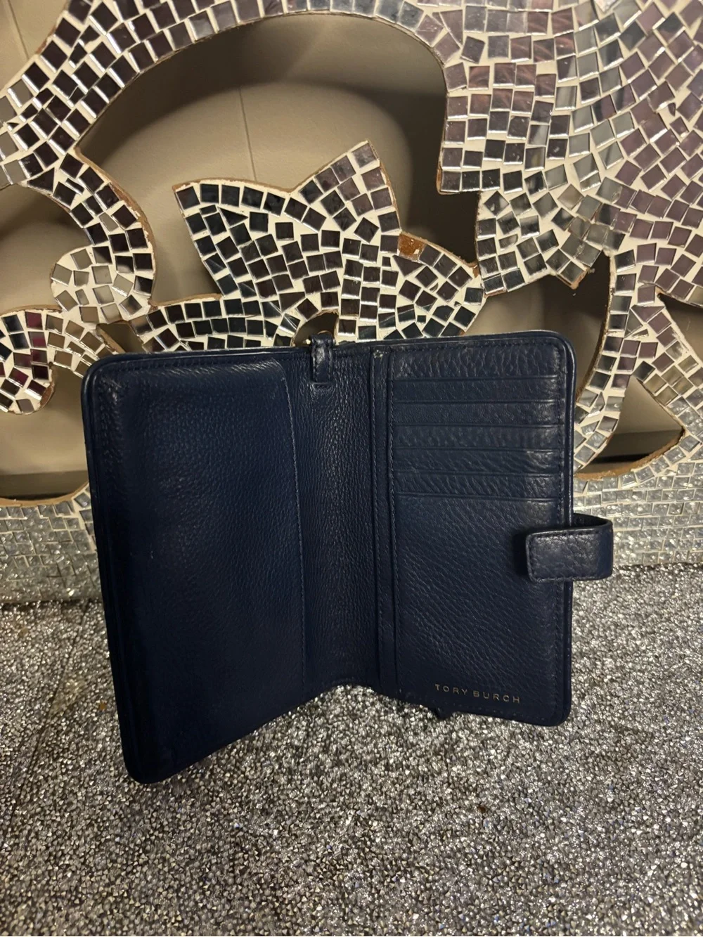 🌟Tory Burch Navy Leather Wristlet Wallet